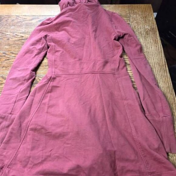 Prairie Underground Long Cloak Hoodie in raspberry sz Small - Picture 4 of 4